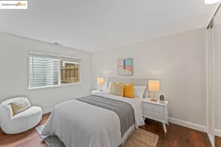 Photo #4: 41100947 Listing