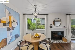 Photo #5: 41100947 Listing