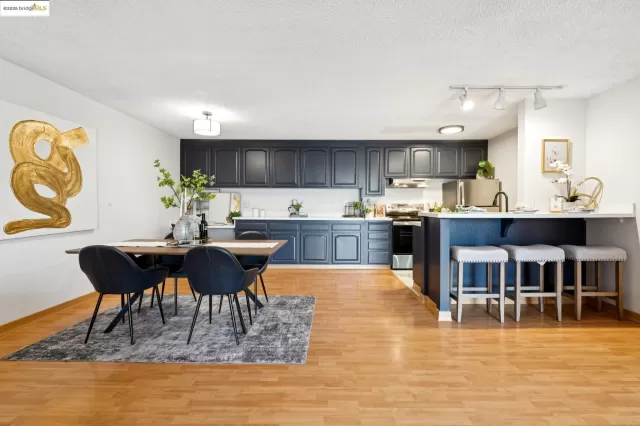 MLS: 41100954 Condo For Sale