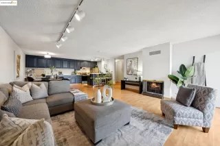 Photo #1: 41100954 Listing