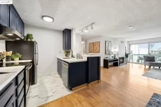 Photo #3: 41100954 Listing