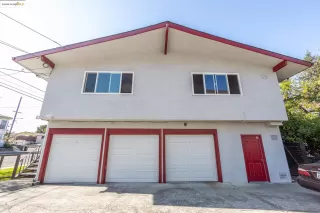 Photo #4: 41101010 Listing