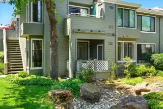 Photo #1: 41101035 Listing