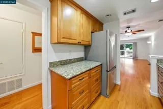 Photo #6: 41101169 Listing