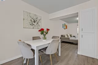 Photo #4: 41101221 Listing