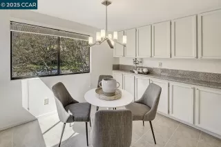 Photo #4: 41101273 Listing