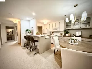 Photo #2: 41101278 Listing 