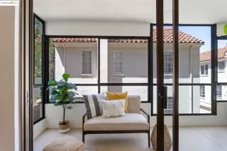 Photo #6: 41101278 Listing 