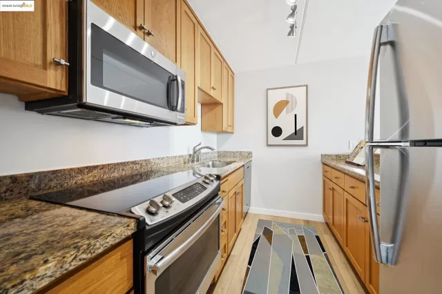 MLS: 41101309 Condo For Sale