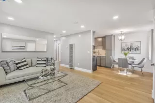 Photo #3: 41101311 Listing 