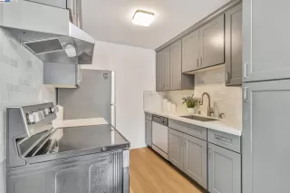 Photo #4: 41101311 Listing 