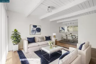 Photo #2: 41101347 Listing