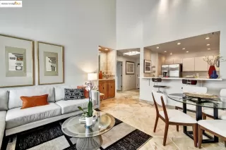 Photo #1: 41101353 Listing