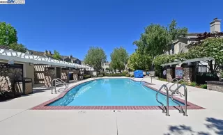 Photo #1: 41101385 Listing 