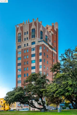 Photo #2: 41101392 Listing 