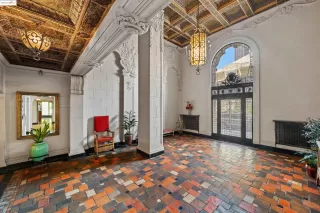 Photo #5: 41101392 Listing 