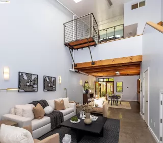 Photo #1: 41101455 Listing