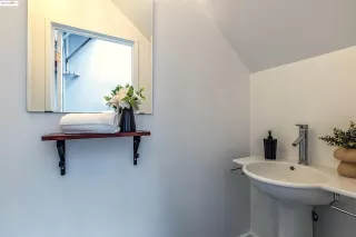 Photo #5: 41101455 Listing