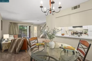 Photo #1: 41101482 Listing