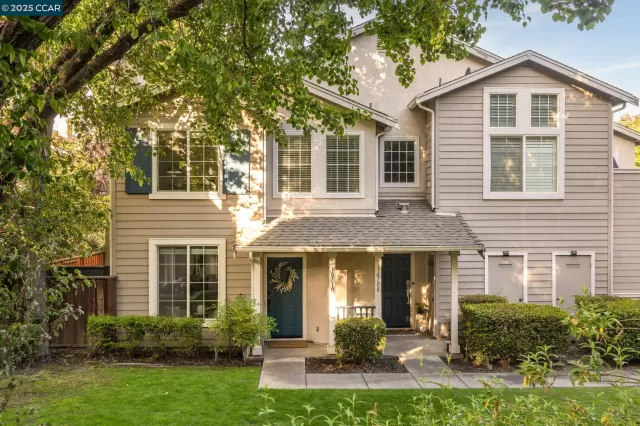 MLS: 41101505 Condo For Sale