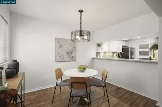 Photo #4: 41101512 Listing 