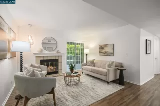 Photo #6: 41101512 Listing 