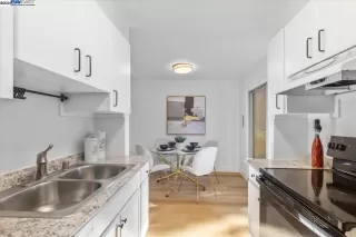 Photo #3: 41101598 Listing