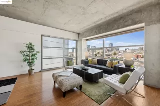 More Details about MLS # 41101632 : 428 ALICE ST. # 817
