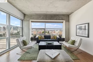 Photo #1: 41101632 Listing