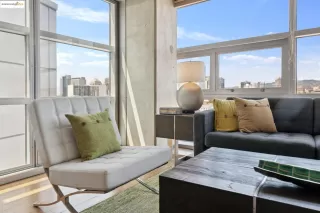 Photo #2: 41101632 Listing