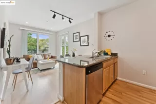 Photo #2: 41101653 Listing 