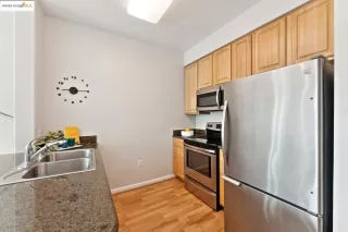 Photo #6: 41101653 Listing 