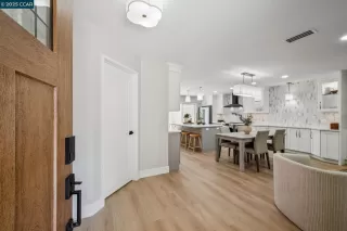 Photo #1: 41101661 Listing 