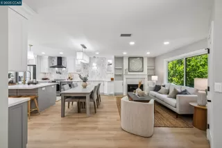 Photo #3: 41101661 Listing 