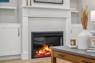 Photo #5: 41101661 Listing 