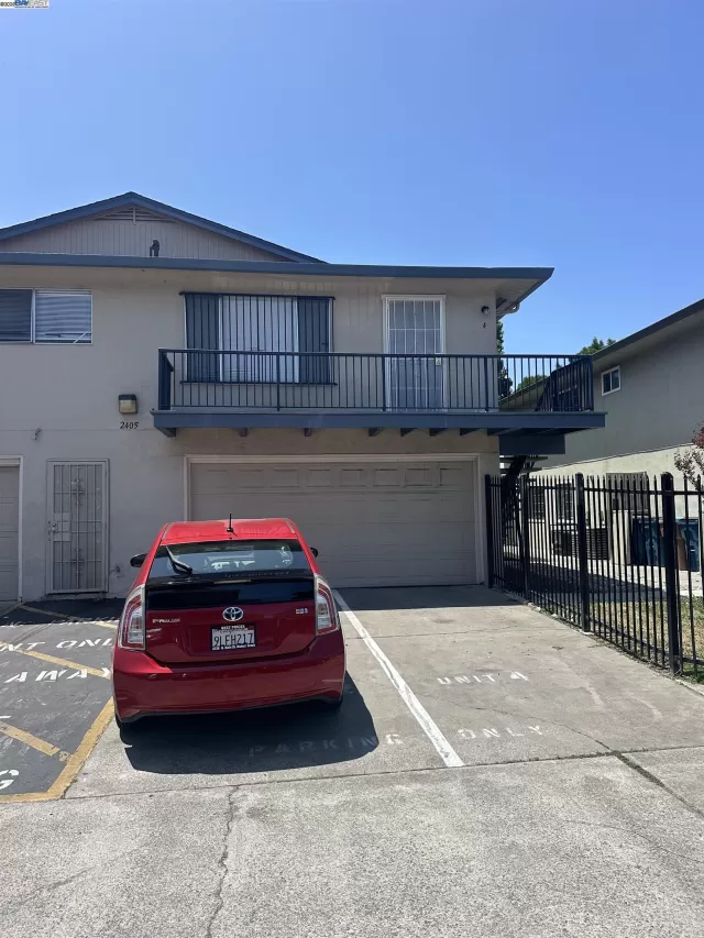 MLS: 41101706 Condo For Sale