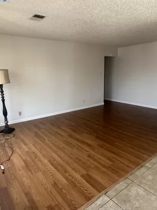 Photo #5: 41101706 Listing