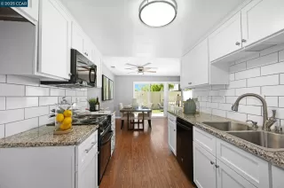 Photo #6: 41101756 Listing 