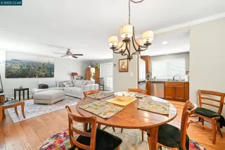 Photo #4: 41101766 Listing