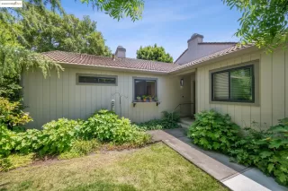 Photo #3: 41101789 Listing