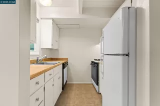 Photo #2: 41101923 Listing