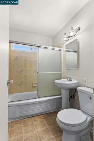 Photo #6: 41101923 Listing