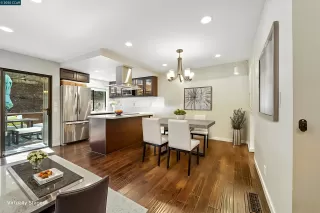 Photo #6: 41101963 Listing