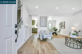 Photo #2: 41102020 Listing