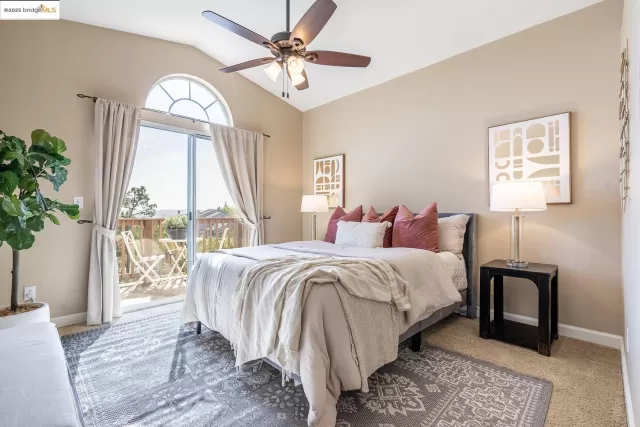 MLS: 41102044 Condo For Sale