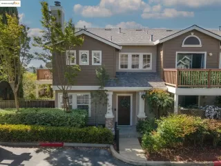 Photo #1: 41102044 Listing 