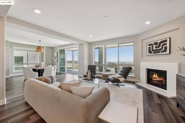 MLS: 41102046 Condo For Sale