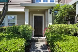Photo #2: 41102080 Listing