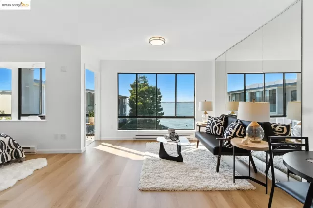 MLS: 41102190 Condo For Sale