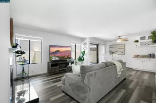 Photo #5: 41102207 Listing